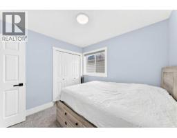 380 Taradale Drive NE - photo 17