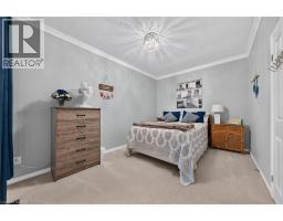 165 Doon Mills Drive, Kitchener, ON N2P2S1 Photo 12