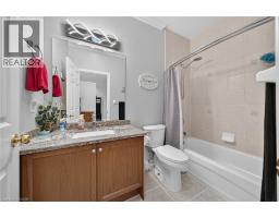 165 Doon Mills Drive, Kitchener, ON N2P2S1 Photo 14