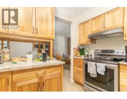Full bathroom - 350 Rutland Road S, Kelowna, BC V1X2Z6 Photo 7
