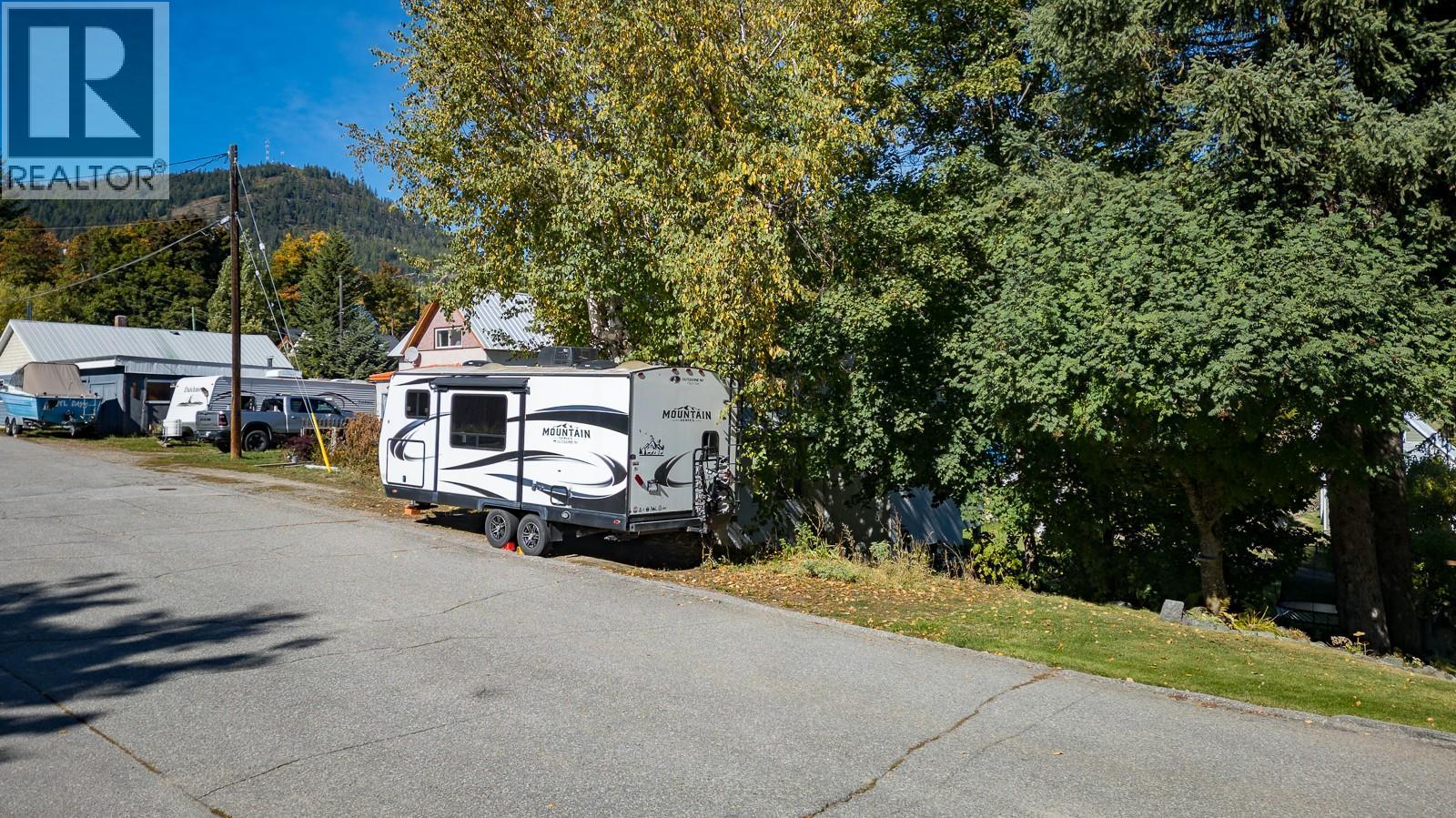 Third Avenue Lot# Lot 7 - 16