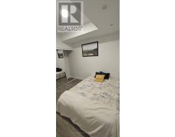 401 - 160 Canon Jackson Drive, Toronto, ON M6M0B6 Photo 10
