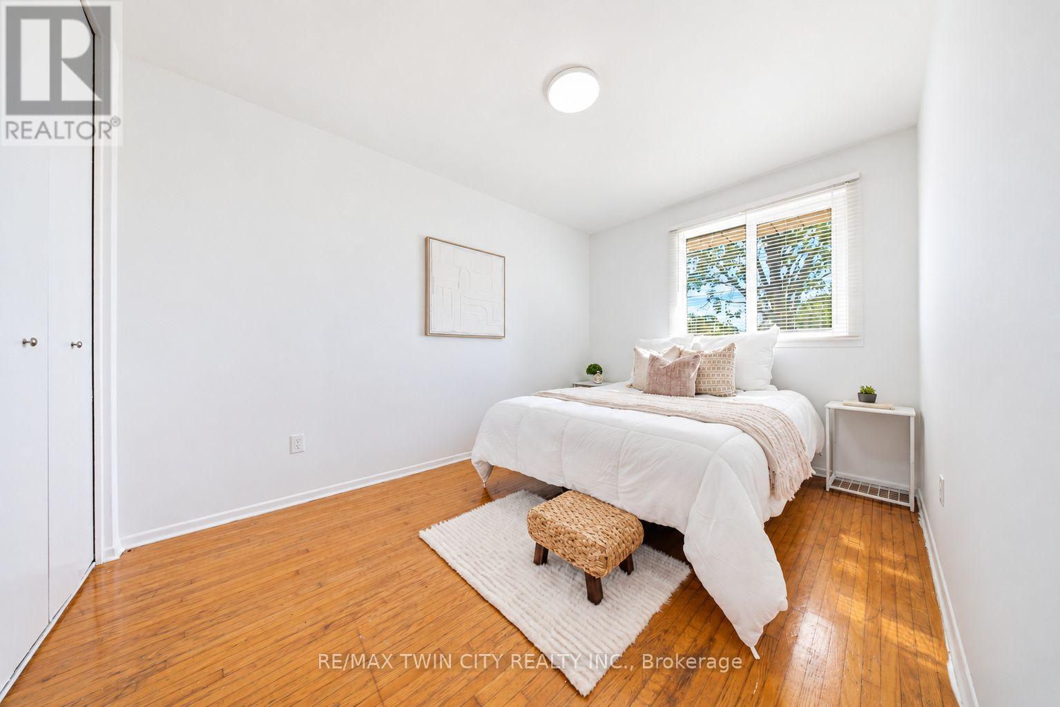 16 BURWELL STREET - 17