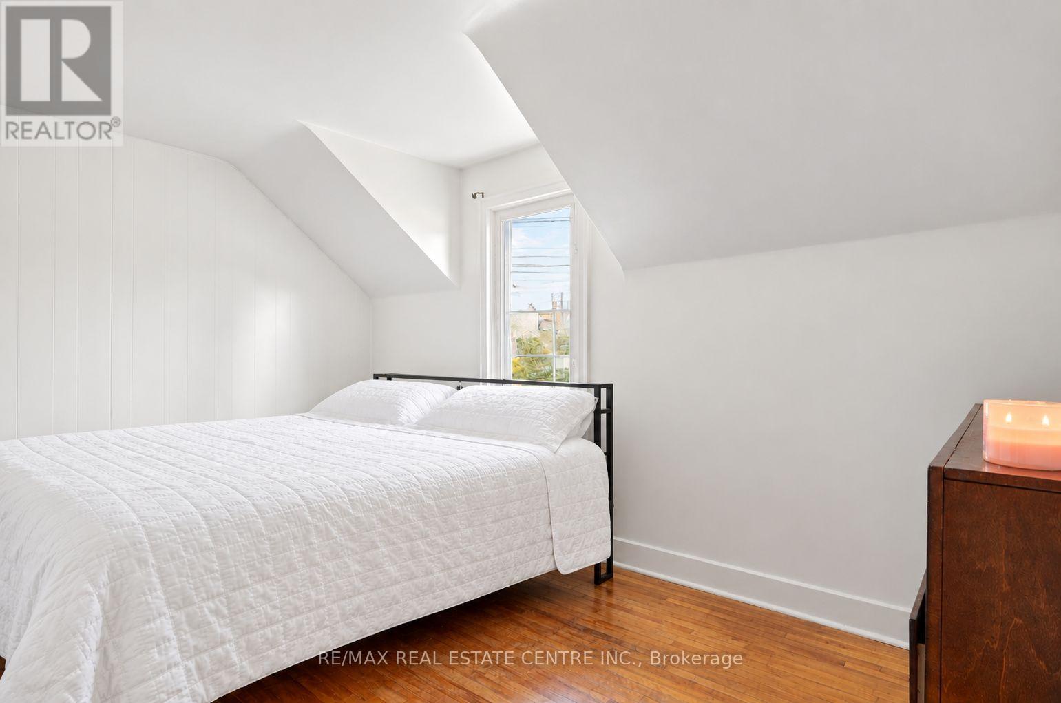 70 JACKSON AVENUE - 13