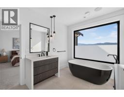 1531 Cabernet Way, West Kelowna, BC V4T0E1 Photo 37