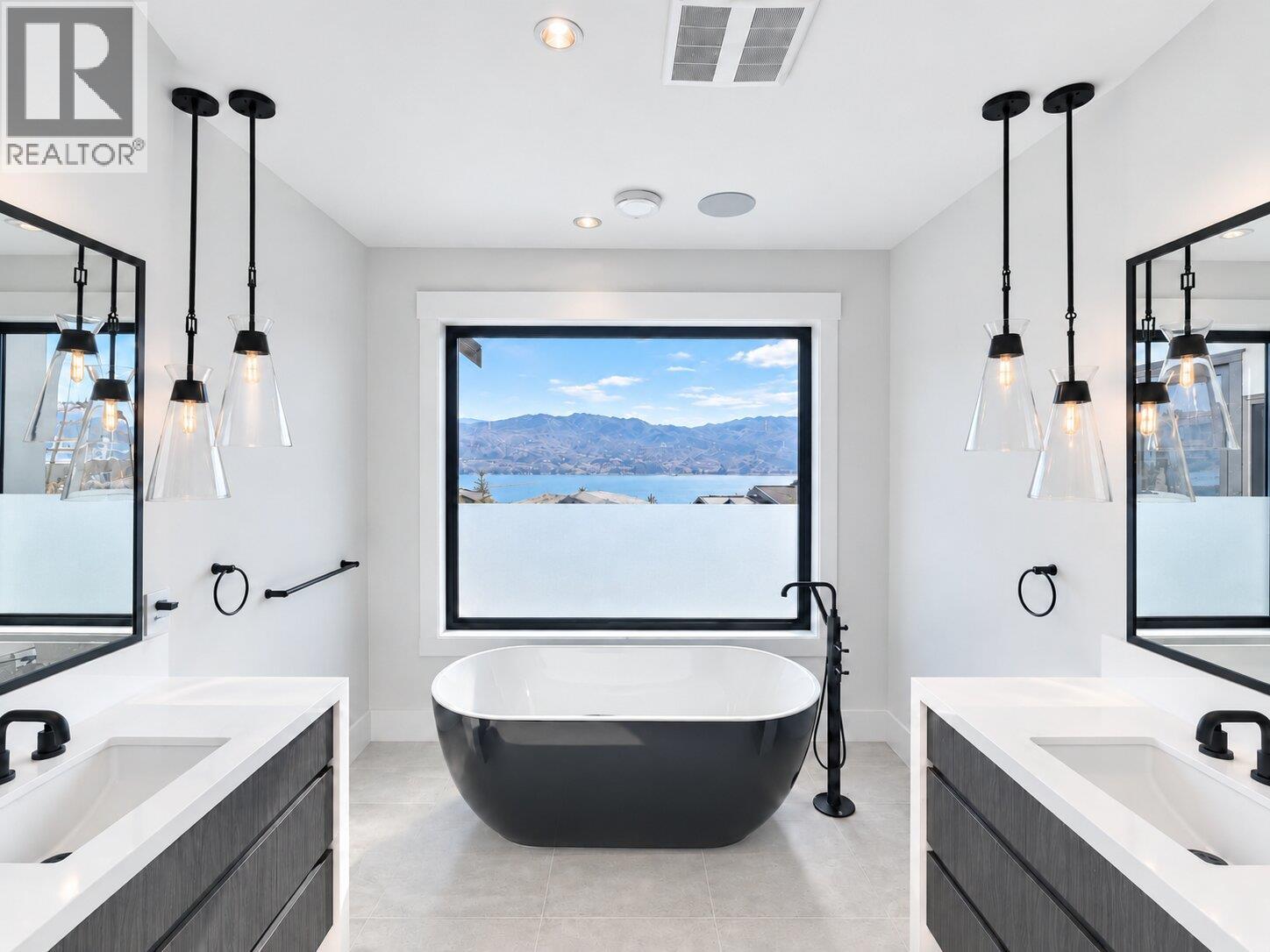 1531 Cabernet Way, West Kelowna