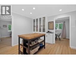 10704 Maplecrest Road SE - photo 11