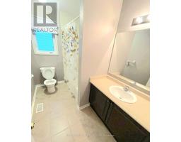 857 Taggart Crescent, Oshawa, ON L1K0E6 Photo 6