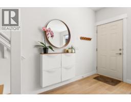 3 307 E 15th Street, North Vancouver, BC V7L2R6 Photo 8