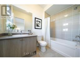 38 Bud Leggett Crescent, Georgina, ON L4P0T1 Photo 36