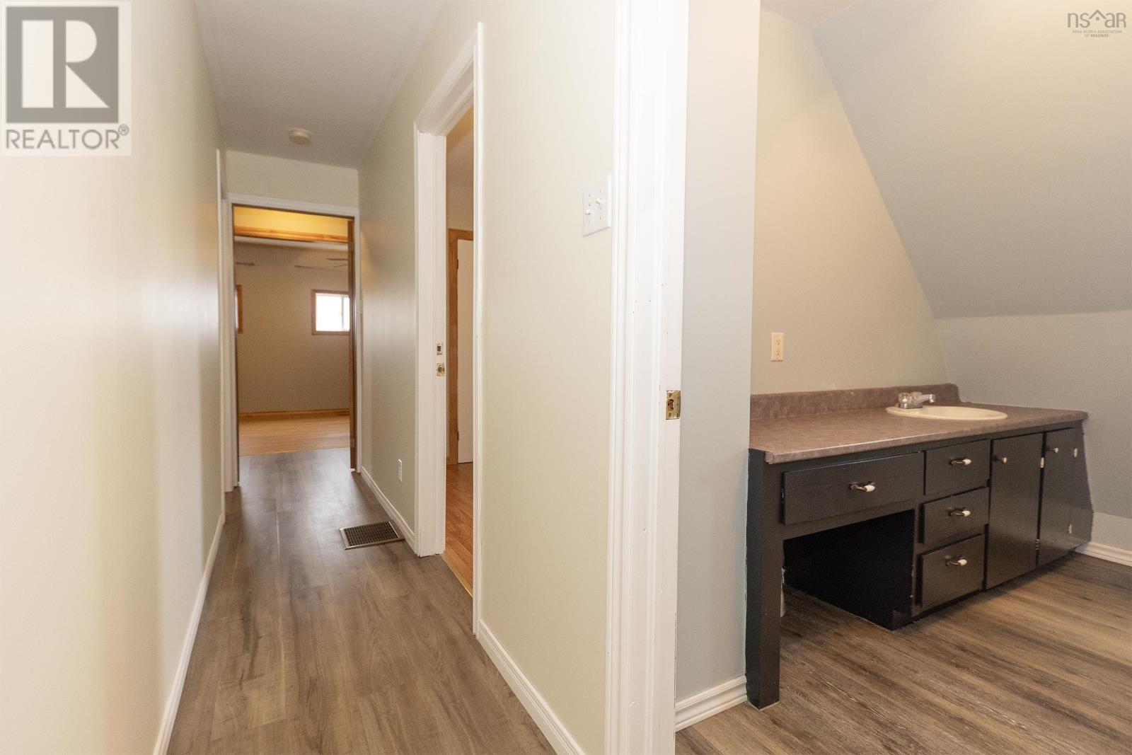 1100 Highway 6 - Image 26