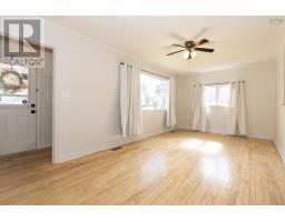 79 Hickman Street, Amherst, NS B4H2M7 Photo 12