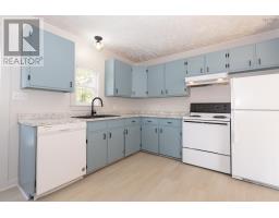 79 Hickman Street, Amherst, NS B4H2M7 Photo 10