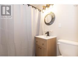 79 Hickman Street, Amherst, NS B4H2M7 Photo 22