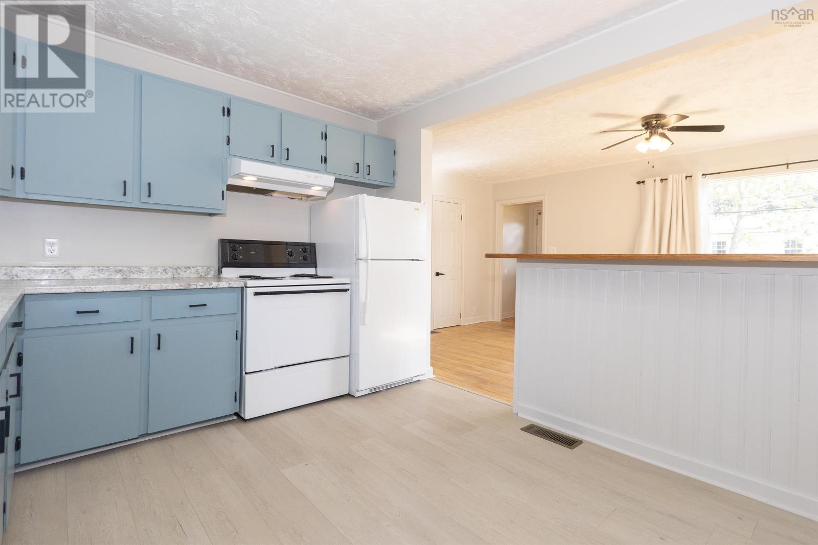 79 Hickman Street - 9