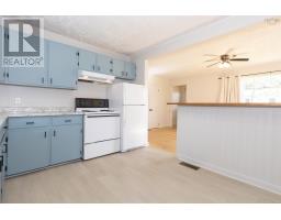 79 Hickman Street, Amherst, NS B4H2M7 Photo 9