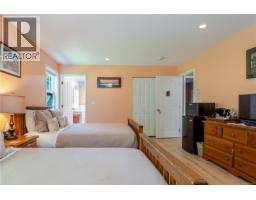 1212 Lynn Rd, Tofino, BC V0R2Z0 Photo 49