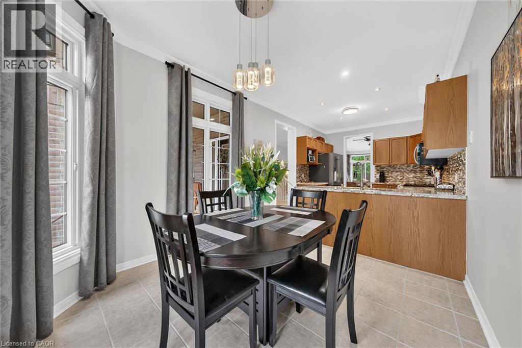 165 DOON MILLS Drive - 8