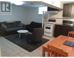 B2 - 34 Penhurst Avenue, Toronto, ON M8Y3A9 Photo 10