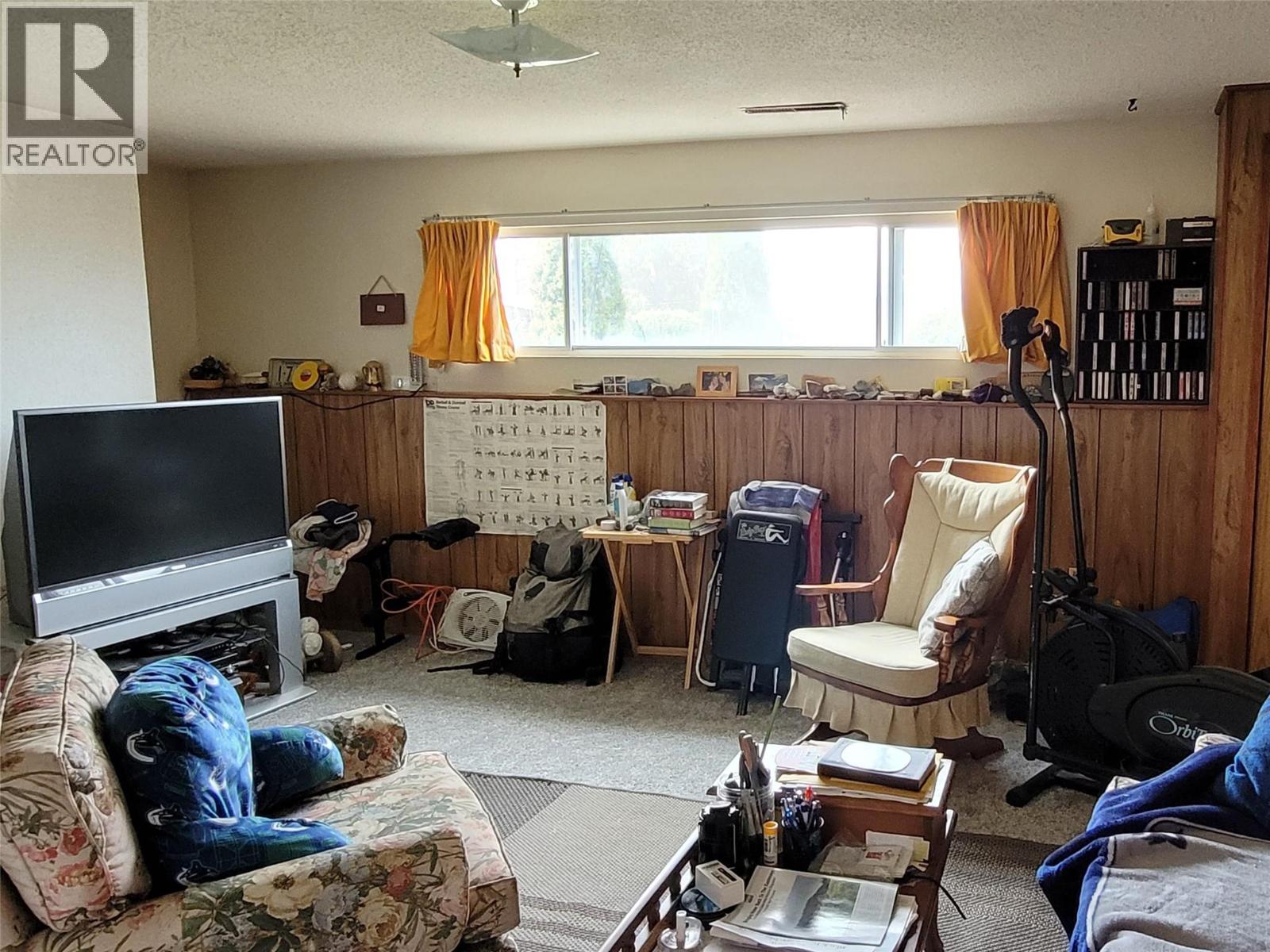 683 Downie Road - Image 11