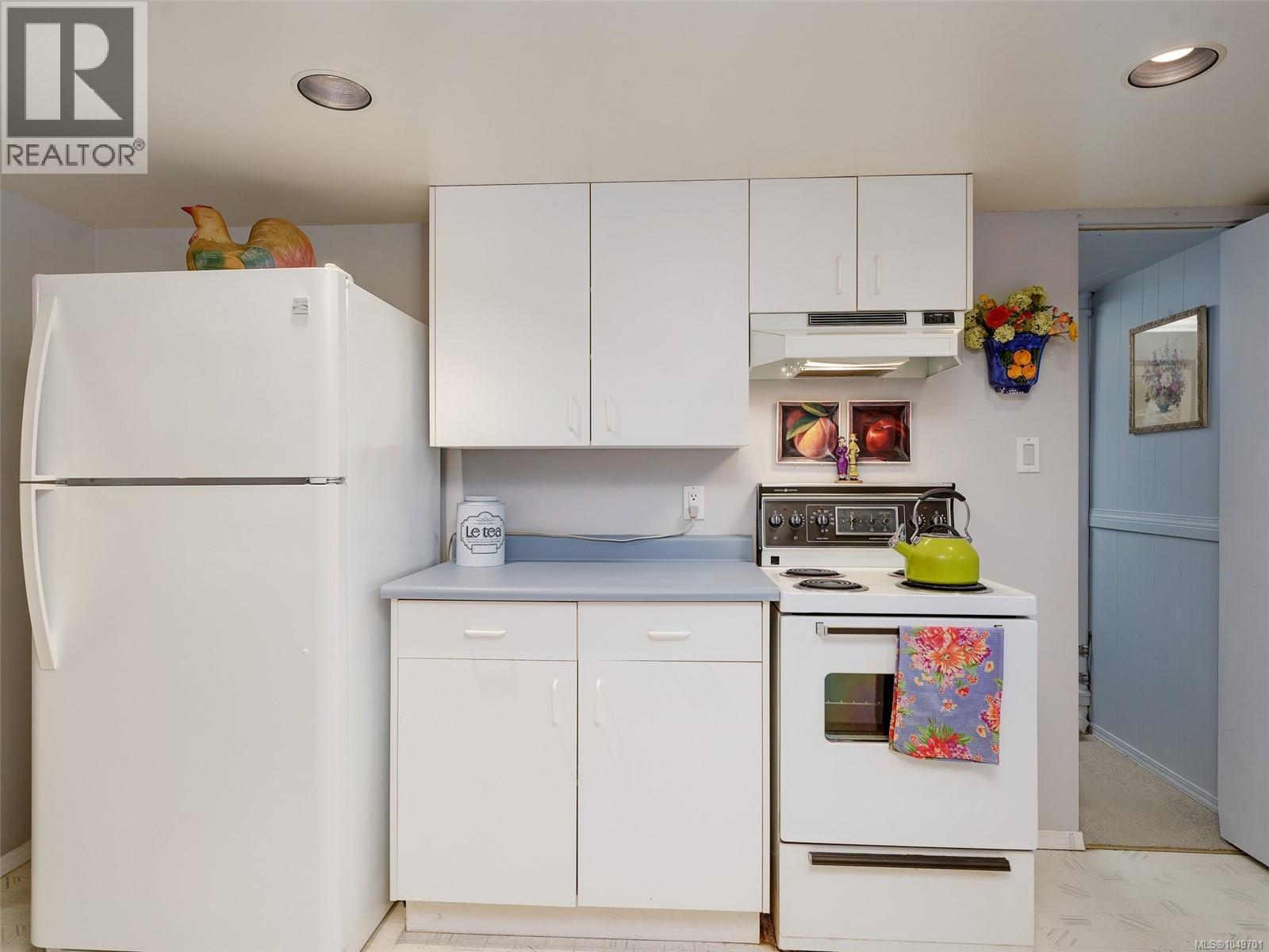 2064 Lansdowne Rd - 22