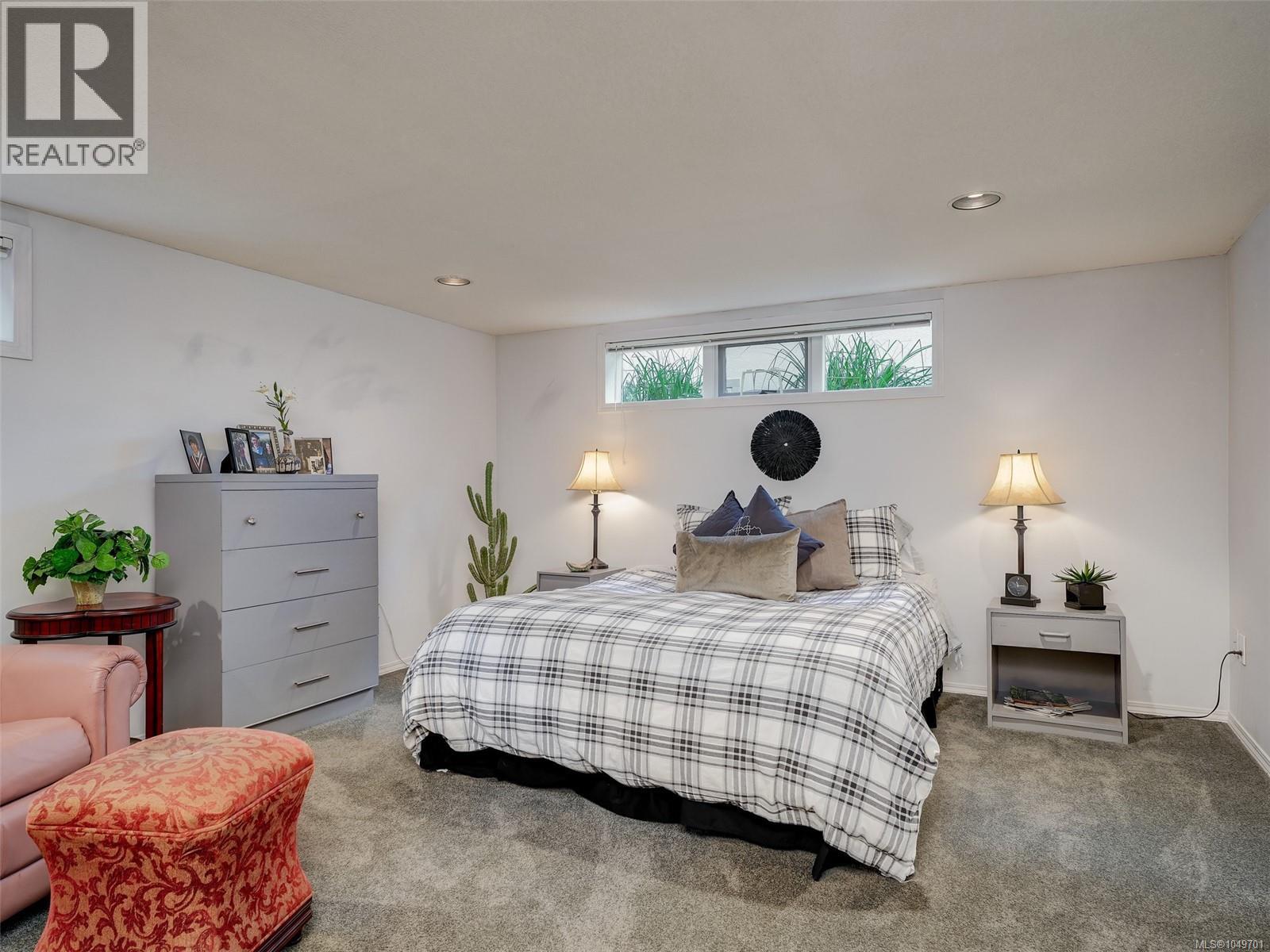 2064 Lansdowne Rd - 23