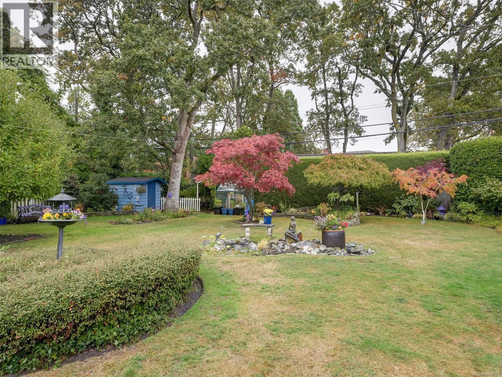 2064 Lansdowne Rd - Image 30