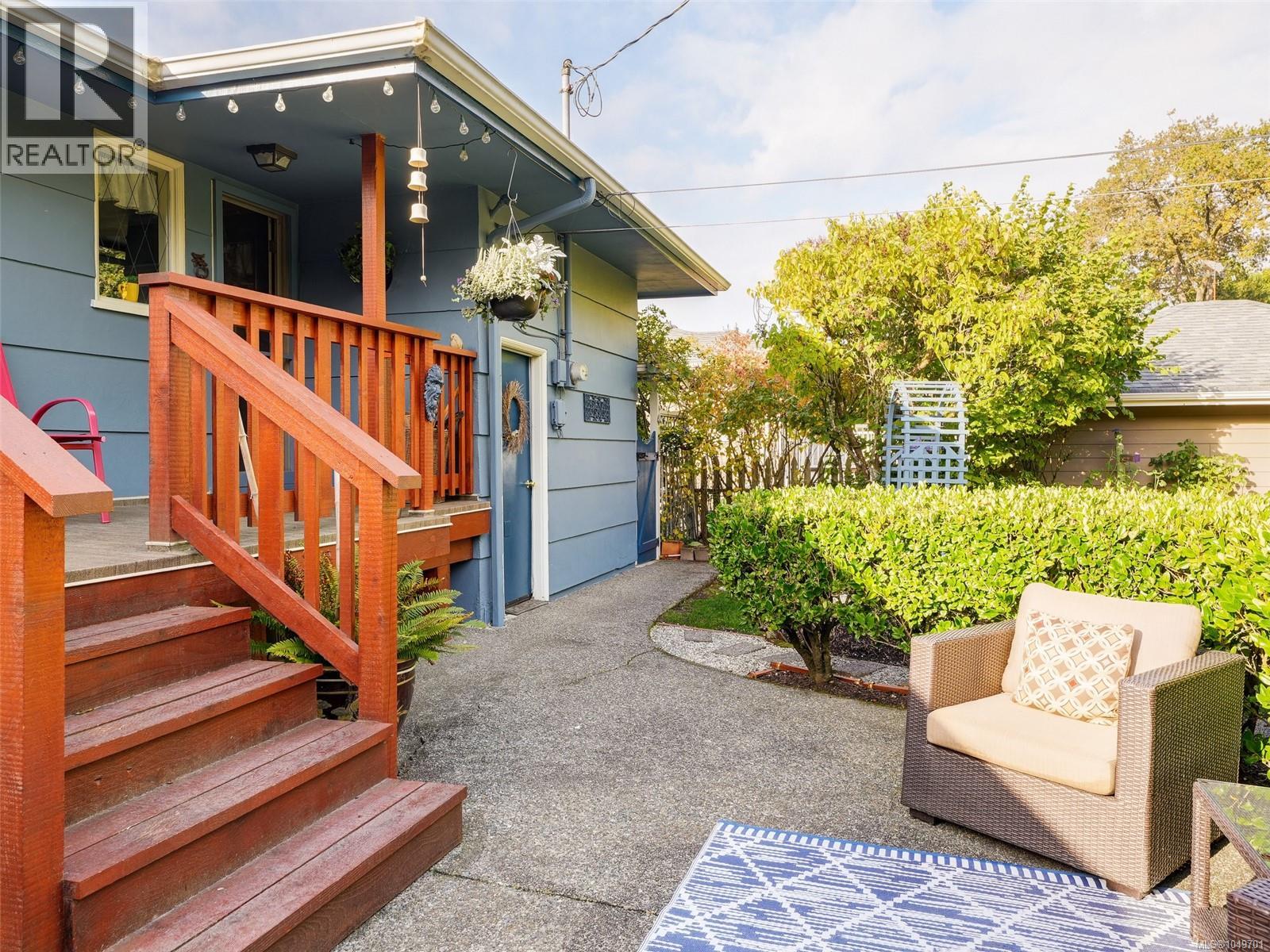 2064 Lansdowne Rd - 39