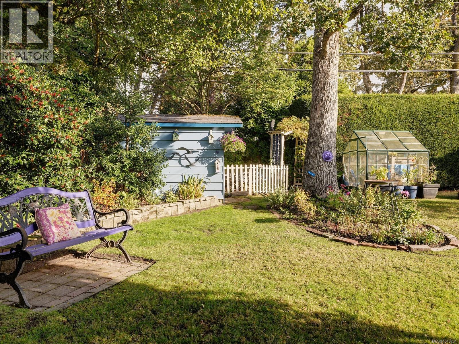 2064 Lansdowne Rd - 57