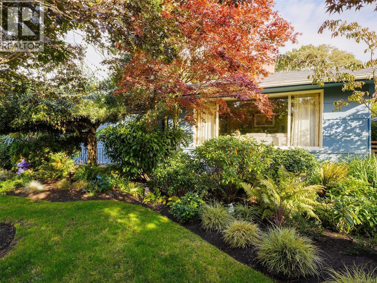 2064 Lansdowne Rd - 63