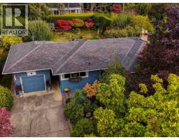 2064 Lansdowne Rd, Oak Bay, BC V8P1B3 Photo 46
