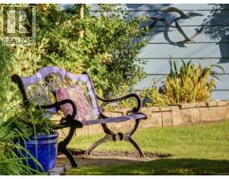 2064 Lansdowne Rd, Oak Bay, BC V8P1B3 Photo 61