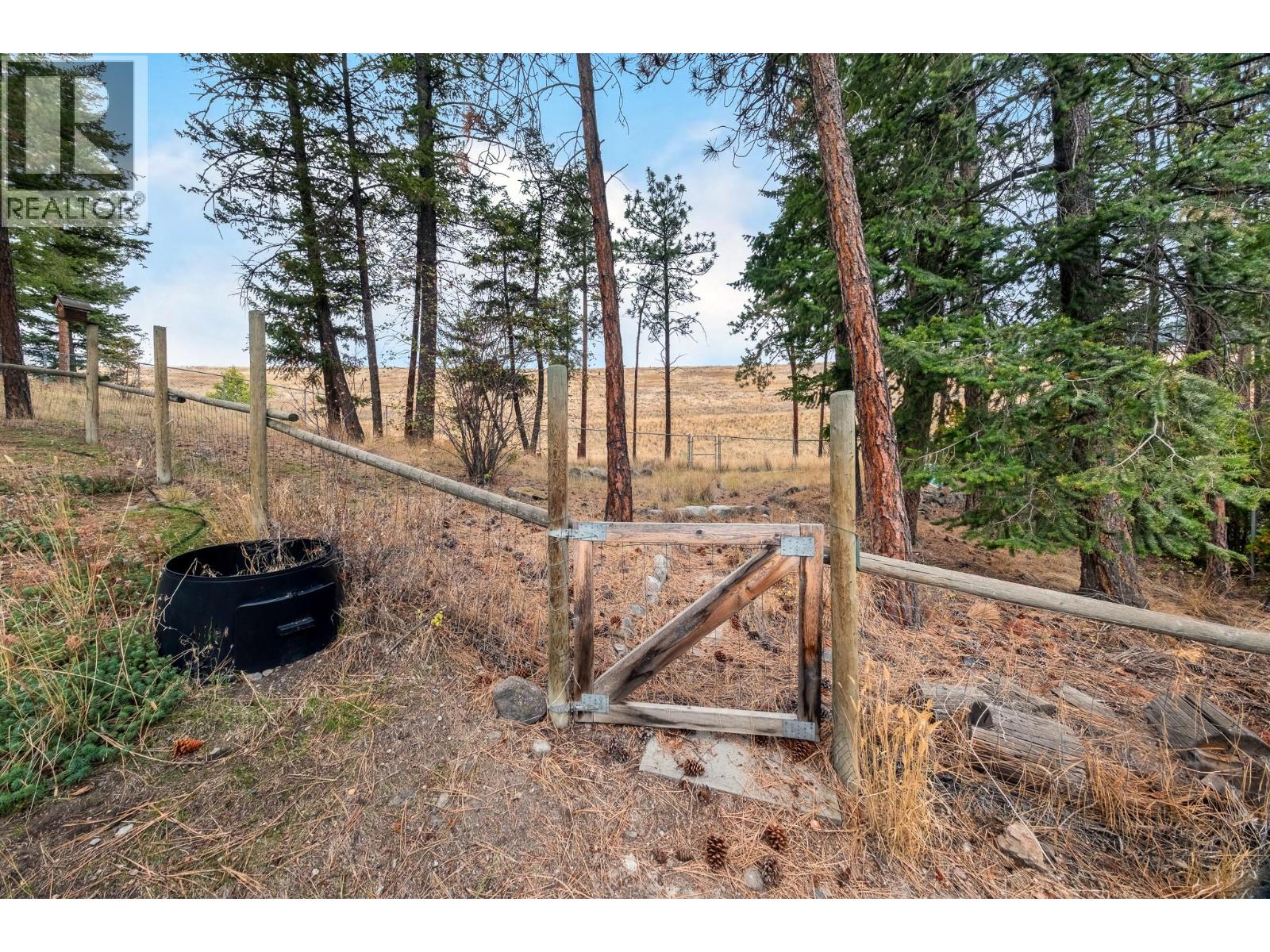 2466 Alexandria Way - 6