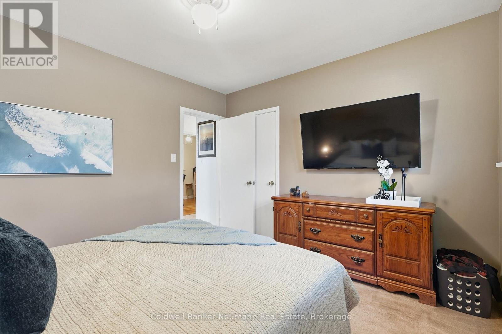 82 KNIGHTSWOOD BOULEVARD - Image 14