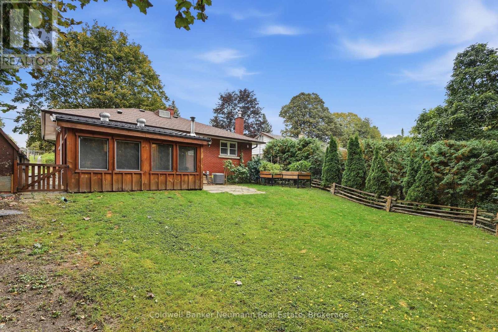 82 KNIGHTSWOOD BOULEVARD - 27