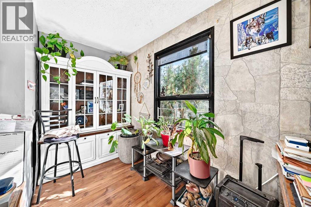 360 Rundlefield Road NE - 11