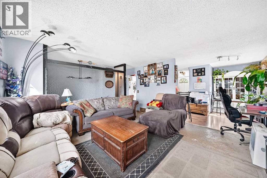 360 Rundlefield Road NE - 16