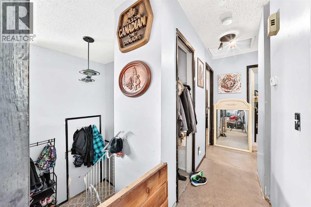 360 Rundlefield Road NE - 25