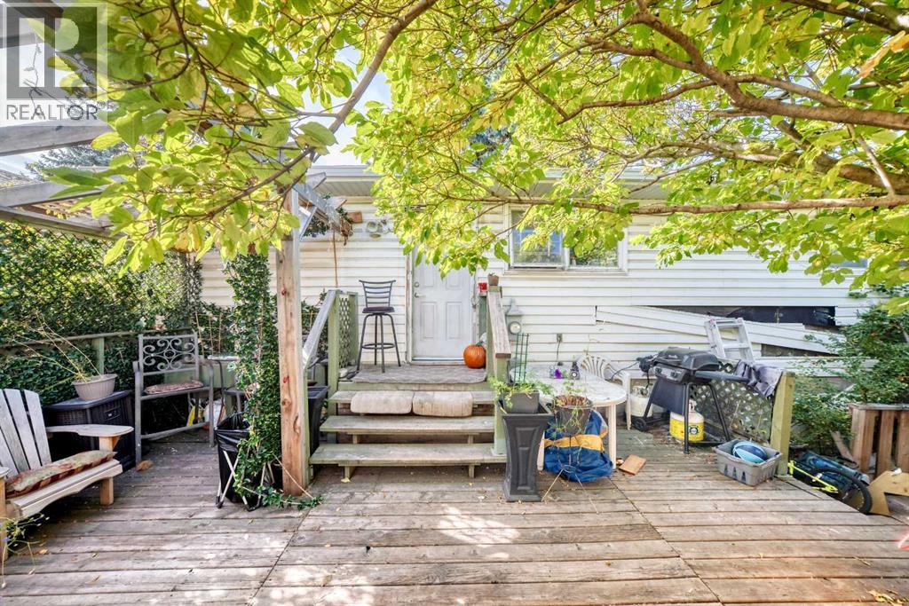 360 Rundlefield Road NE - 44