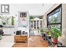 360 Rundlefield Road Ne, Calgary, AB T1Y2W4 Photo 12