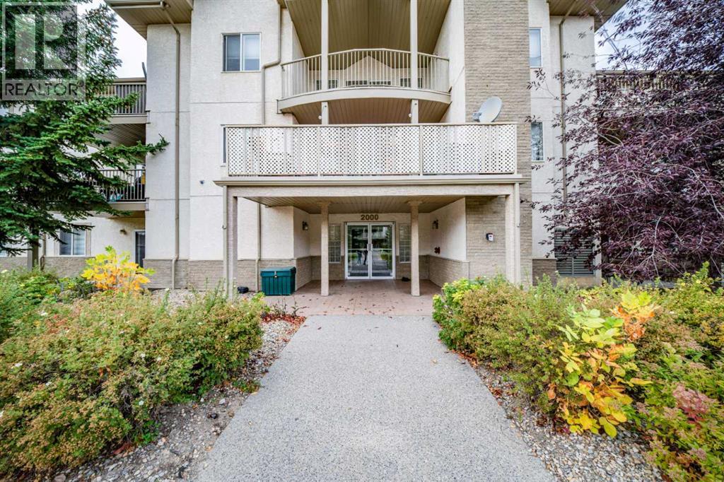 2107, 20 Harvest Rose Park NE, Calgary, Alberta, T3K4Z1