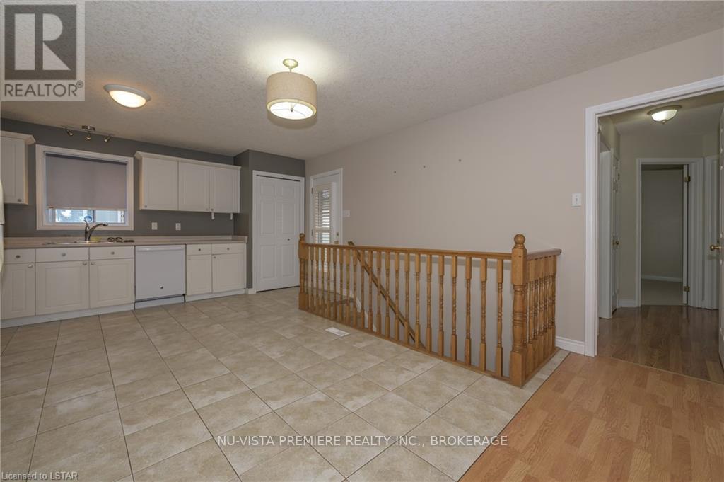 602 SPRUCEWOOD DRIVE - 7