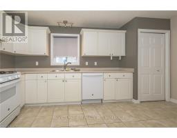 Recreational, Games room - 602 Sprucewood Drive, London North, ON N5X4J5 Photo 10