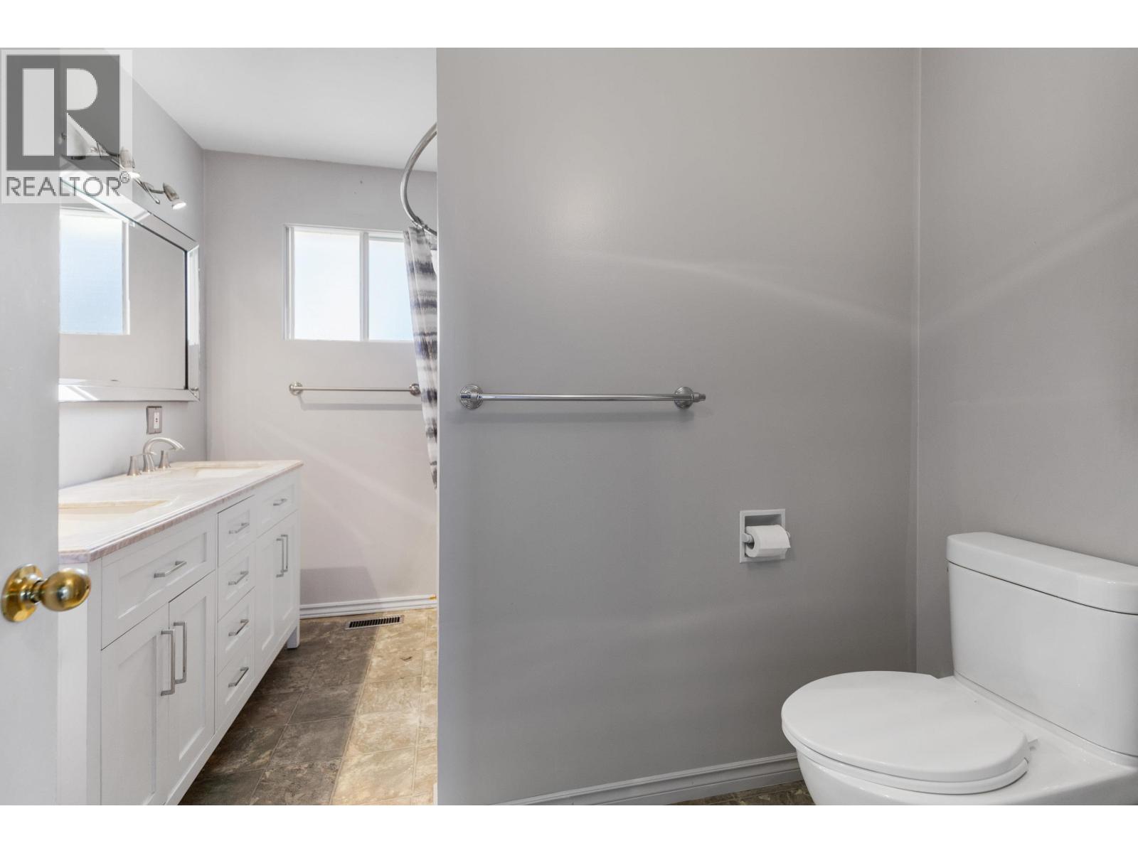 149 LOFTING PLACE - 14