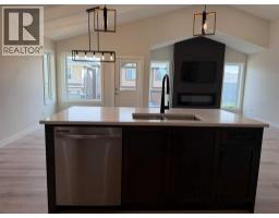 25 Thatcher Avenue, Red Deer, AB T4P0Y6 Photo 13