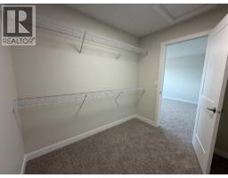 25 Thatcher Avenue, Red Deer, AB T4P0Y6 Photo 34
