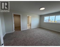 25 Thatcher Avenue, Red Deer, AB T4P0Y6 Photo 31