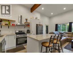 110 Red Rock Crescent, Enderby, BC V4Y4B8 Photo 37