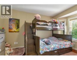 Kitchen - 110 Red Rock Crescent, Enderby, BC V4Y4B8 Photo 16