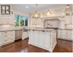 2638 Queens Avenue, West Vancouver, BC V7V2Z1 Photo 19